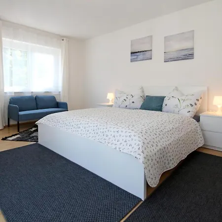 Steira-studios ライプニッツ