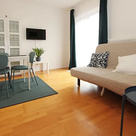 Steira-studios * ليبنيتز