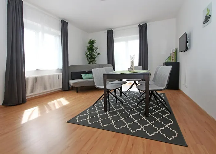 Steira-studios شقة