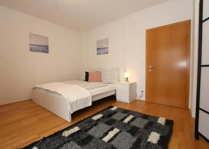 Steira-studios Apartamento *